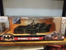 Batman, Batmobile 1989 1:24 +