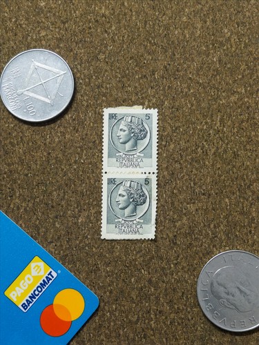 Coppia francobolli 1955 - , italia