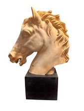 Scultura testa di cavallo in resina alabastro stallone Santini