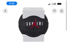 Pallone da basket Supreme x