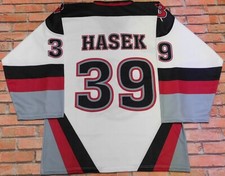 MAGLIA SHIRT TRIKOT ICE HOCKEY GHIACCIO NHL BUFFALO SABRES HASEK 39 tg. M