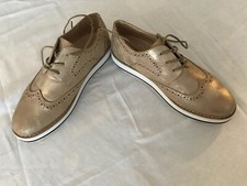 Just Fab Gold Oxford Stima