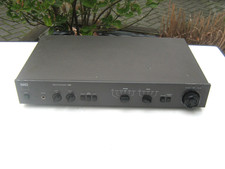 NAD preamplificatore stereo