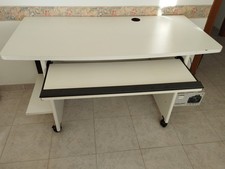 SCRIVANIA BIANCA PORTA PC