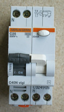 MERLIN GERIN 19289 INT