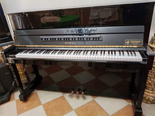 Pianoforte verticale - pianoforte,