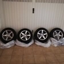 Cerchi in lega da 15 (195-65-15 T91) usati con pneumatici termici Goodyear 