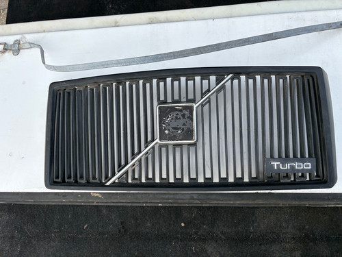 Volvo 240 turbo griglia