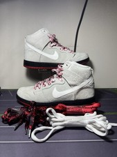 Nike SB Dunk High Wolf In