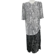 John Roberts Vintage 80s Black