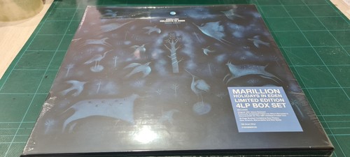 Marillion holydays in - -,