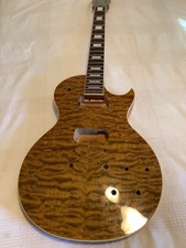 Corpo e manico chitarra