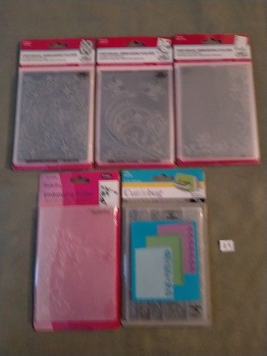 Cuttlebug embossing folder - cuttlebug, per