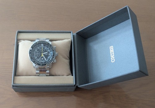 Seiko sna411p1 chronograph - seiko,