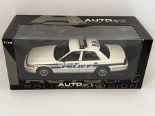 AUTOart 1/18 Ford Crown Victoria Police LAPD da collezione tono argento testato