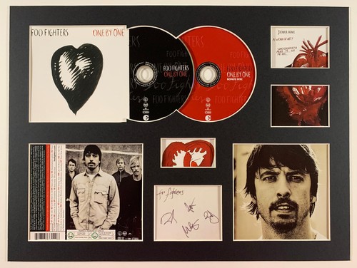 Foo fighters signed - fighters,