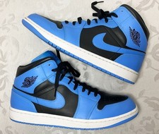 Air Jordan 1 Mid University