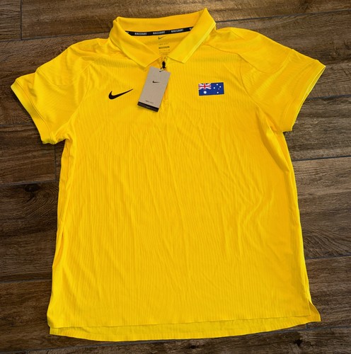 Nike court team - nike, gold