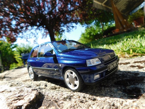 Renault sport clio 16v bleu - 1,