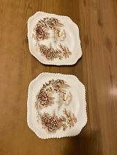 Piatti nr. 2  Johnson Bros  ENGLAND CASTLE ON THE LAKE  -VINTAGE