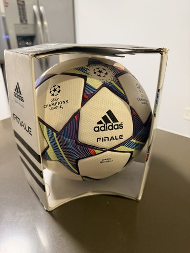Adidas champions league 12 - champions,