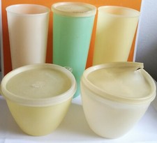 Vintage Tupperware  5 vecchi contenitori ciotole bowls tumblers set 3 coperchio