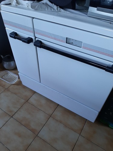Stufa legna con - stufa, forno