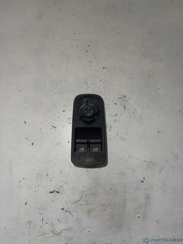 Pulsantiera alzavetro