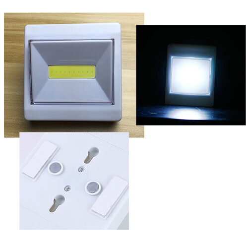 Interruttore luce led adesivo