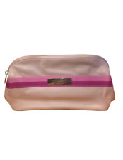 Ferragamo pochette rosa con decoro e firma
