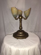 Lampada da tavolo con 3