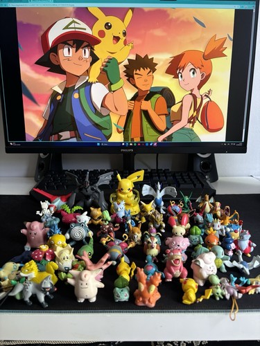 Lotto pokemon tomy - 65,