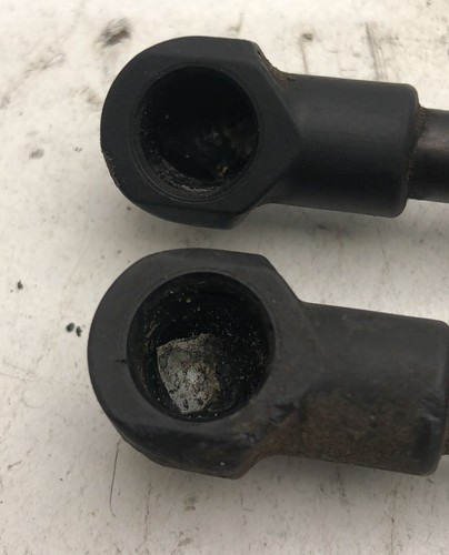 Pistoncini cofano ant per - pistoncini,
