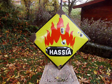 Insegna smaltata HASSIA antica