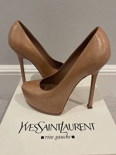 Scarpe con tacco pompa - a,