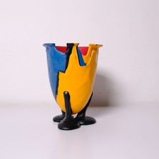 Vaso tripode modello Amazonia