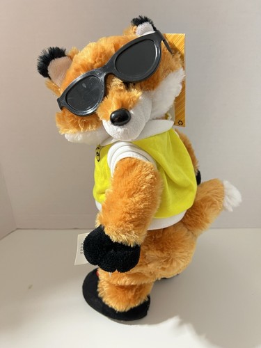 Singing dancing foxy fox danza - singing,
