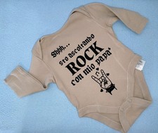 Body Neonato Personalizzato Con Scritta Shhh...Sto Ascoltando Rock Con Mio Papà
