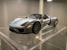 1/18 AUTOart Porsche 918