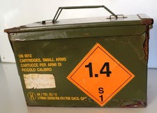 Vecchia cassetta militare porta 1000 cartucce di piccolo calibro – anni 60