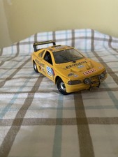 Burago 1:24 Peugeot 405 Turbo