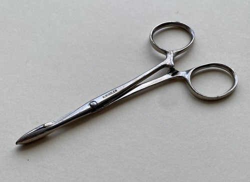 Pinza emostatica morsetto - pinza, emostatica/morsetto