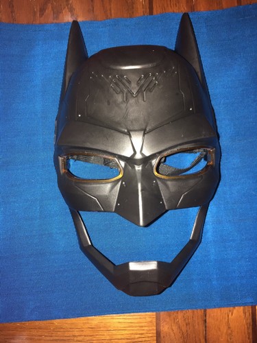 Batman maschera cambio voce - batman,