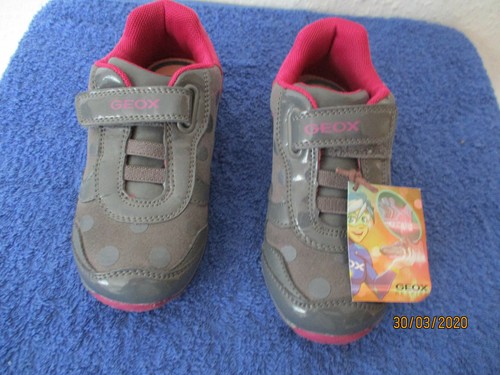 Nuove sneaker ragazza - nuove,