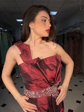 Abito lungo rosso rubino