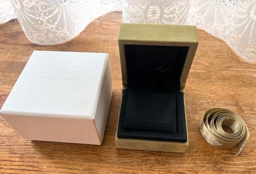 Van cleef arpels - van, &