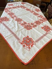 tovaglia copritavolo vintage in LINO BIANCO cm. 145 x 125 ricamo a mano arancio