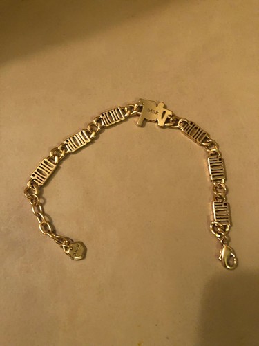 Dior bracelet very beautiful