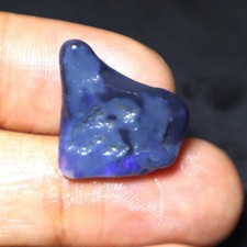 Opale nero australiano