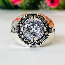 Anello uomo pietra preziosa